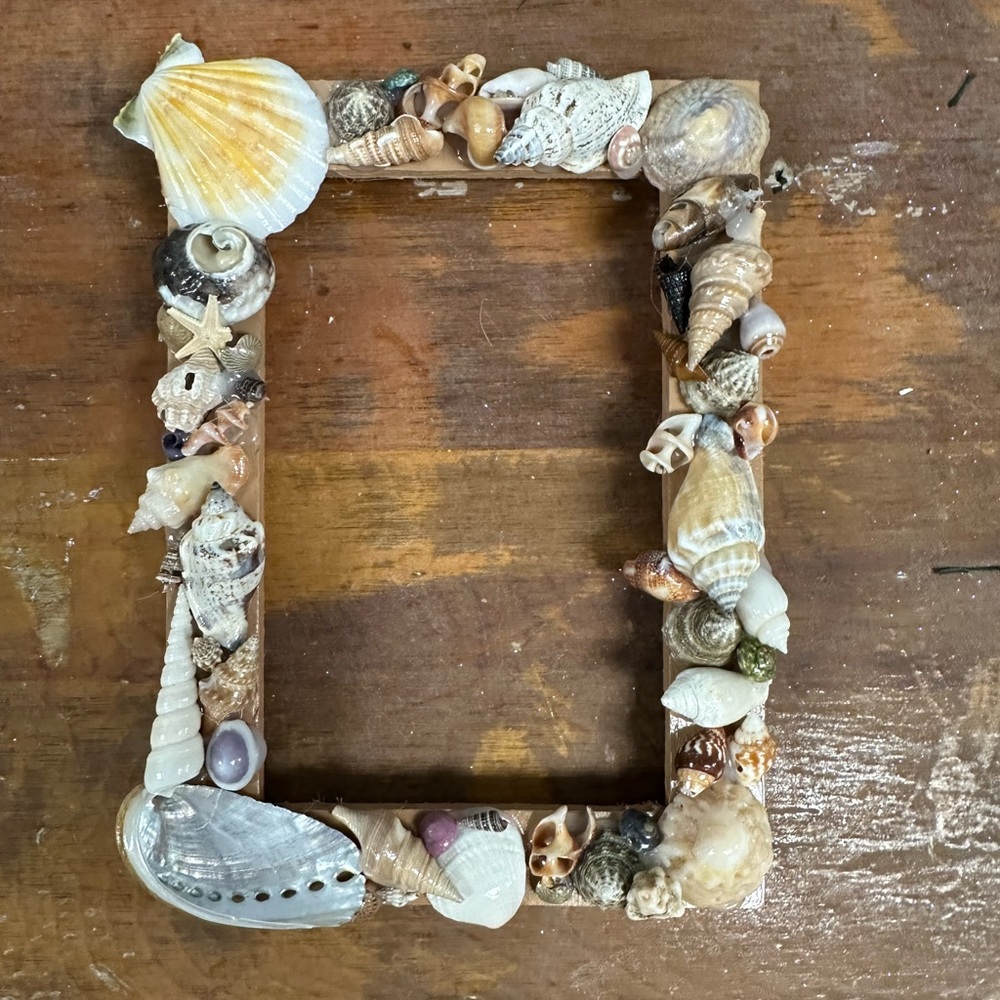 Rectangular shell frame